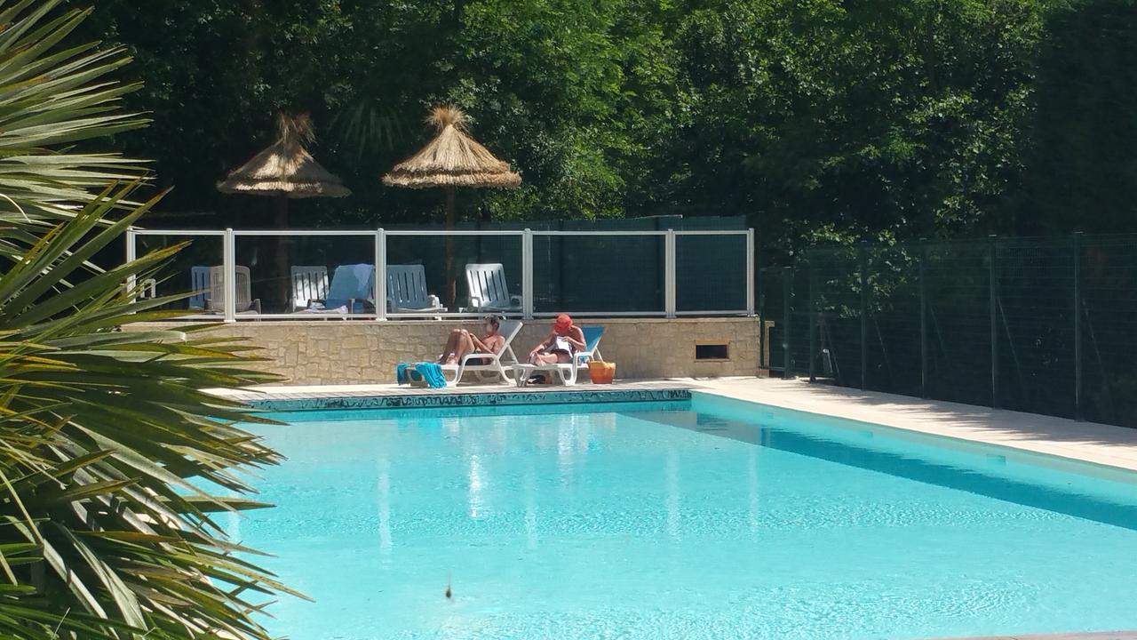Camping Les Sources Saint-Jean-du-Gard Eksteriør billede